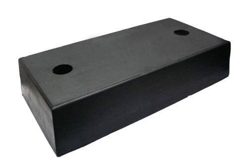 upornyj_rezinovyj_bamper_otbojnik